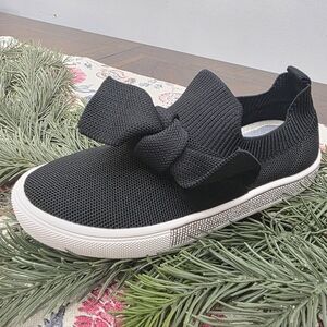 bernie mev. Girl's Spark Serenity Slip-on Sneakers in Black